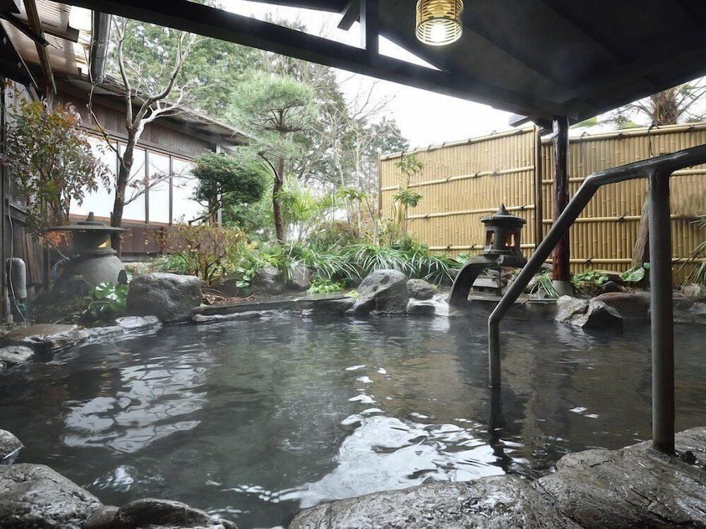 Yumoto Miyoshi Hotel Beppu Bagian luar foto