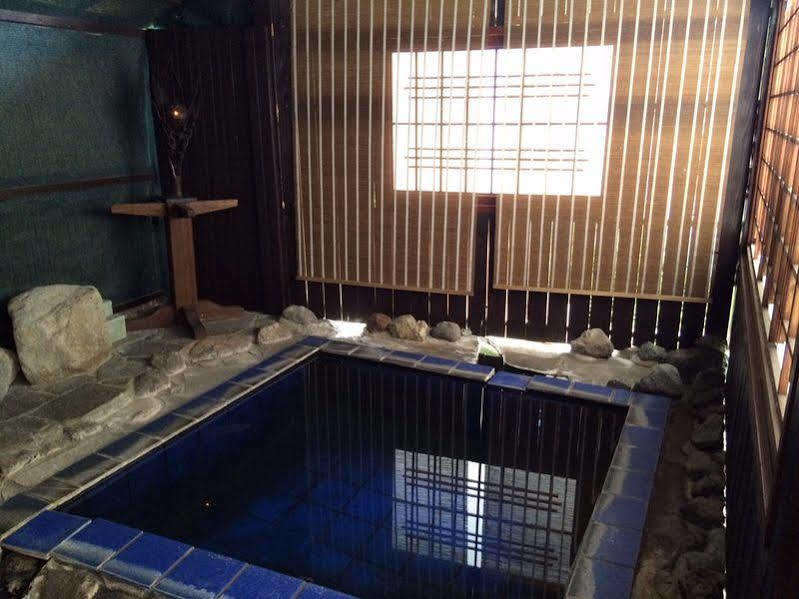 Yumoto Miyoshi Hotel Beppu Bagian luar foto