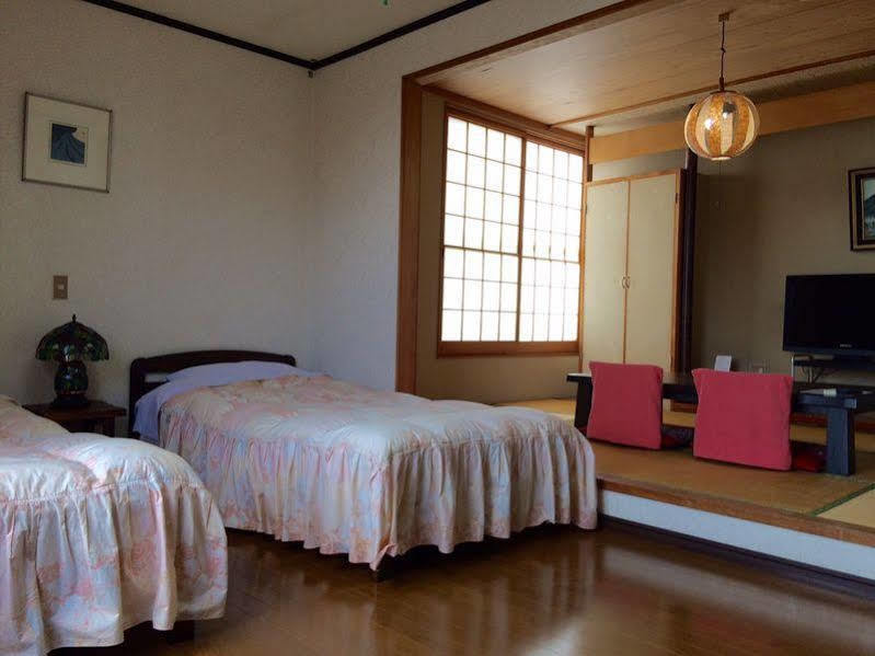 Yumoto Miyoshi Hotel Beppu Bagian luar foto