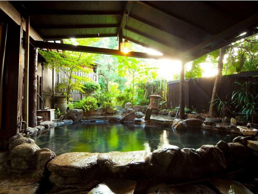 Yumoto Miyoshi Hotel Beppu Bagian luar foto